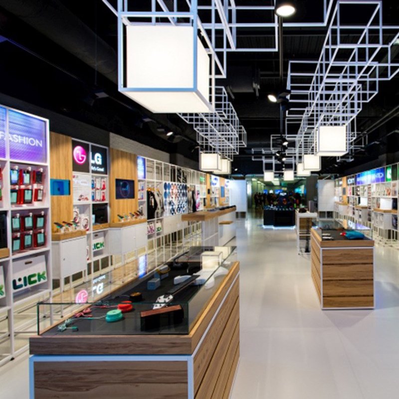 在电子产品日益普及的今天，如何为一款产品设计出既美观又实用的电路板？这不仅仅是工程师们的挑战，也是设计师们共同面对的问题。本文将通过具体案例分析，展示电子方案设计中的关键步骤与注意事项。